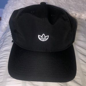 NWT ADIDAS RELAXED NYLON STRAPBACK